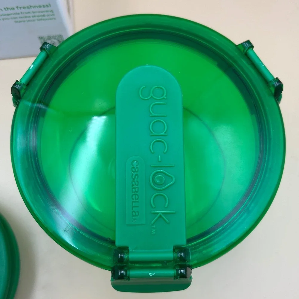 Casabella Guac-Lock Guacamole Storage Container Green Airtight Freshness Saver